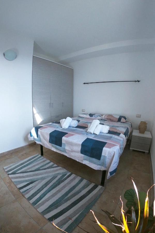 West Sardinia Apartments カブラス エクステリア 写真